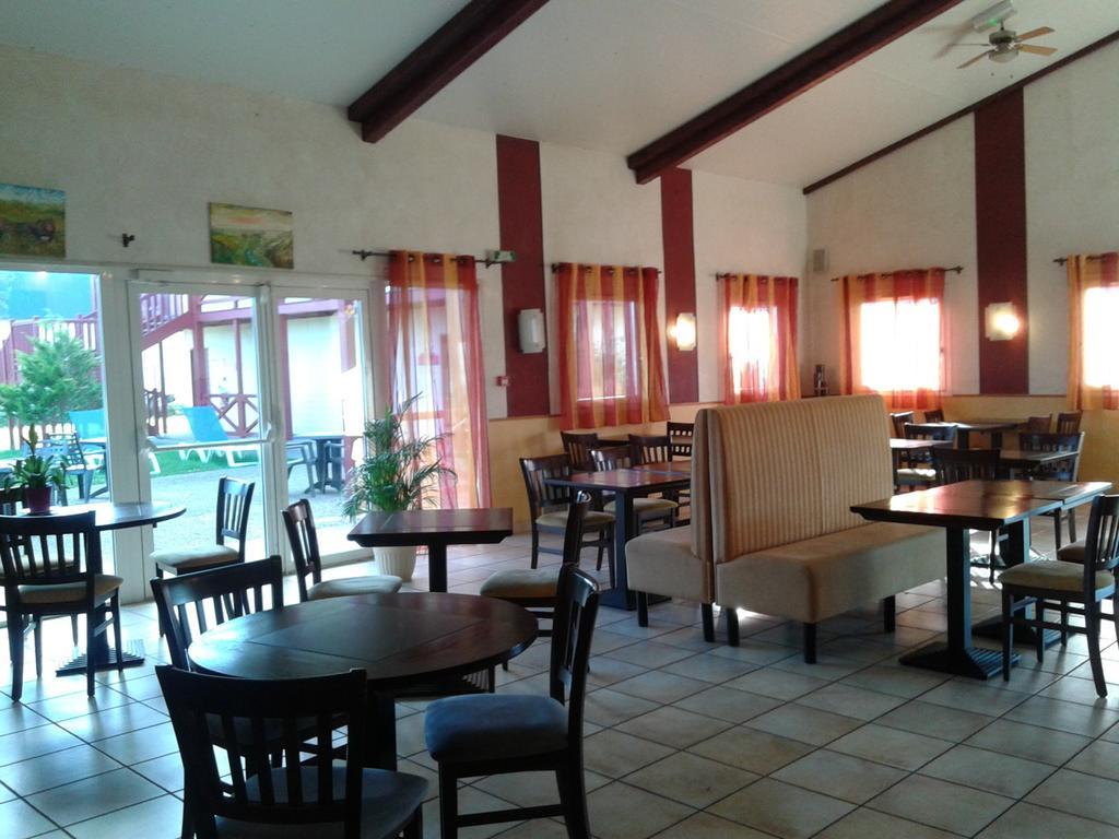 Couett'Hotel Oloron Sainte Marie Ngoại thất bức ảnh