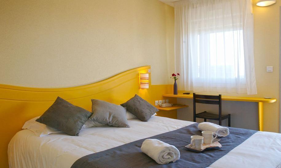 Couett'Hotel Oloron Sainte Marie Ngoại thất bức ảnh