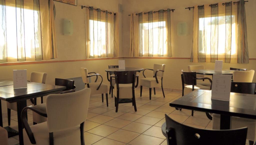 Couett'Hotel Oloron Sainte Marie Ngoại thất bức ảnh